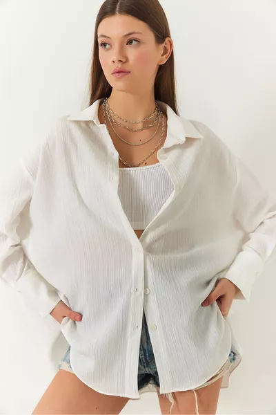 قميص نسائي بأكتاف منخفضة، مريح، كبير الحجم، أساسي، موديل بُرُمشك  