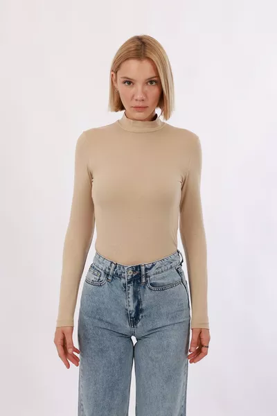 Kadın Uzun Kollu Balıkçı Yaka Body 3’lü Set – Siyah Beyaz Ekru