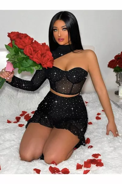 طقم أنيق جليتر يتكون من قطعتين لامعتين وجذابتين