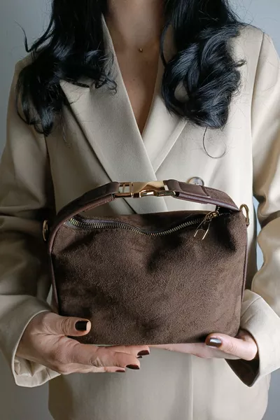 Borsa da donna in camoscio Nubuk Toile con chiusura e manico, da portare a mano, al braccio o a spalla