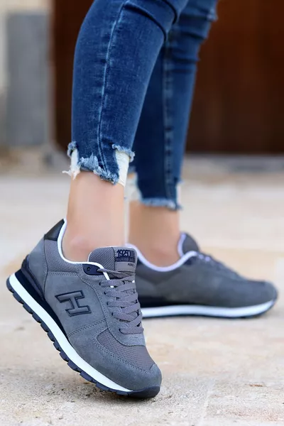  -g Peru Leather Women's Casual Sports Shoes Gray