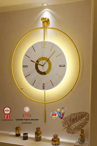 Scandinavische Wijzerplaat Gold (GROOT FORMAAT CM) (3 batterijen inbegrepen) - Metalen Wandklok