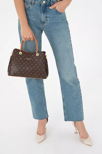 حقيبة كتف نسائية بنية 