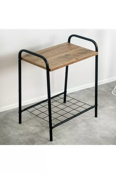 طاولة جانبية مع رف وخيوط للكومودين