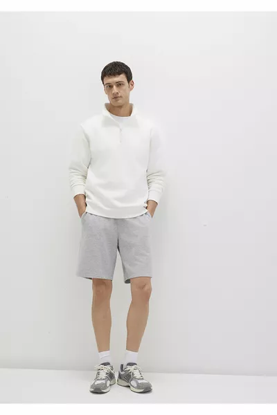 Graue Basic-Shorts 