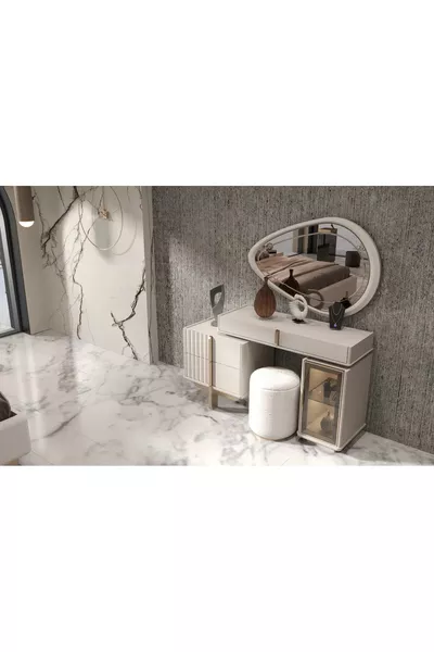 غرفة نوم إيفل