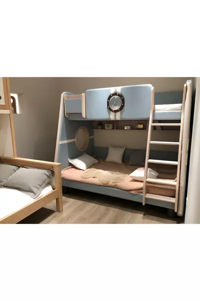 سرير مزدوج مع تصميم احترافي وجودة عالية