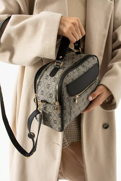 Gray Three-Eyed Woman Shoulder and Crossbody Bag, Size 