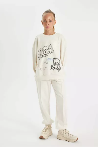 Mädchen Oversize Sweatshirt mit weitem Schnitt, Rundhalsausschnitt und Bärenprint AU
