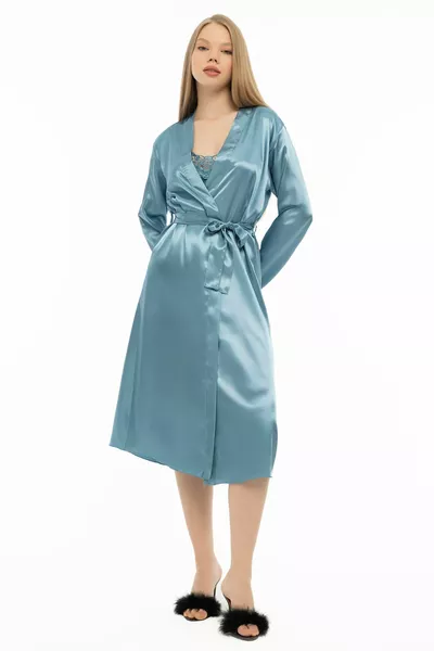 Ensemble de nuit en satin avec dentelle, composé de deux pièces