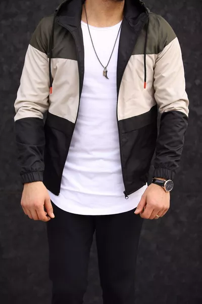 معطف رجالي مقاوم للماء ريزمارينغ بلون زيتي