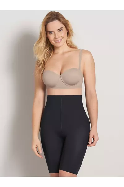 Anoky Model Seamless Hip and Inner Thigh Shaping Sports Shorts Black Color